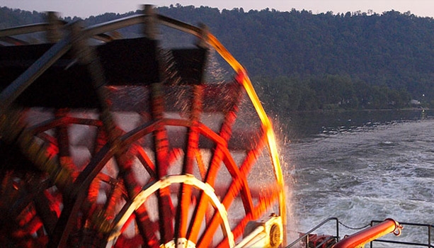 HOOTENANNY ON THE RIVER: Folk Music Stars including Judy Collins + Pre-cruise Hotel Overnight.