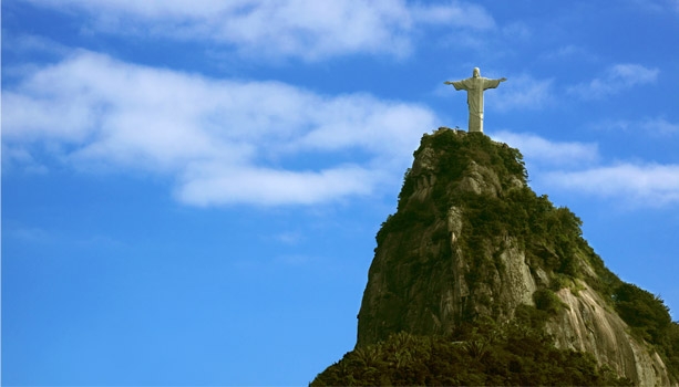 2013 CIRCLE SOUTH AMERICA: 2-for-1 Fares plus $27,000 Bonus Savings, FREE First Class Air, FREE Hotel & much more!